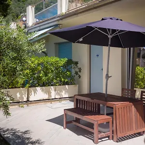Cinque Terre Apartment Moneglia